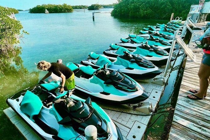 1 Hour Key West Jet Ski Freestyle Adventure - Freestyle Adventure Stop in Secluded Water: What You’ll Do During the Hour