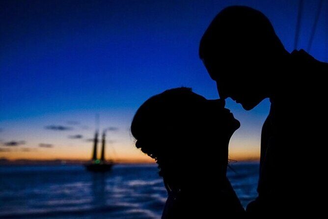 Classic Key West Schooner Sunset Sail with Full Open Bar - Onboard Experience: Captain Energy, Quick Service, and the Calm Deck