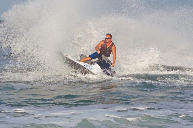 Key West Island Adventure Jet Ski Tour: Bring a Partner for Free - Guides on the Water: Clear Instructions and Real Personality
