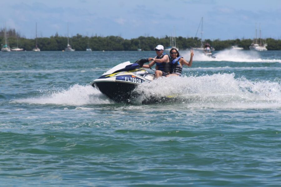 Key West: Jet Ski Island Tour with Sandbar Stop - Mangroves, open water, and the 28-mile loop around the island