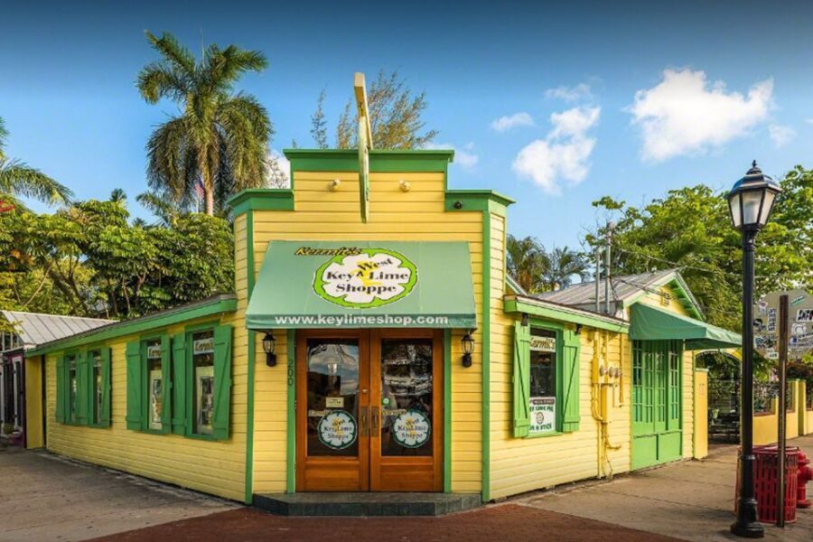 Key West: Jimmy Buffet Walking Tour with Key Lime Pie - Following the song trail through Old Key West