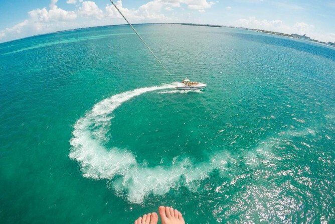 Key West Parasailing Adventure above Emerald Blue Waters - Photos and the $40 Decision at the Booth