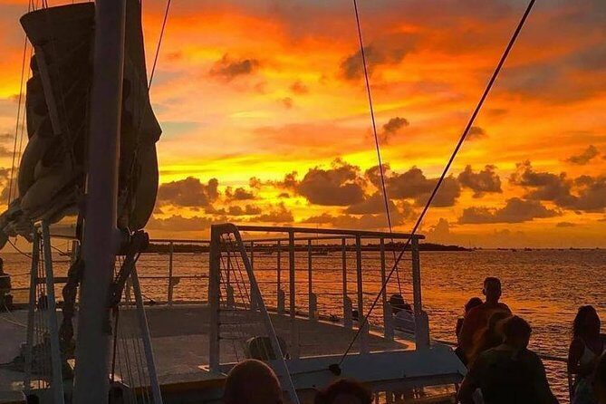 Key West Rum and Reggae: Reef Snorkel Adventure and Sunset Sail - Group size and boat comfort: what 100 people feels like in real life