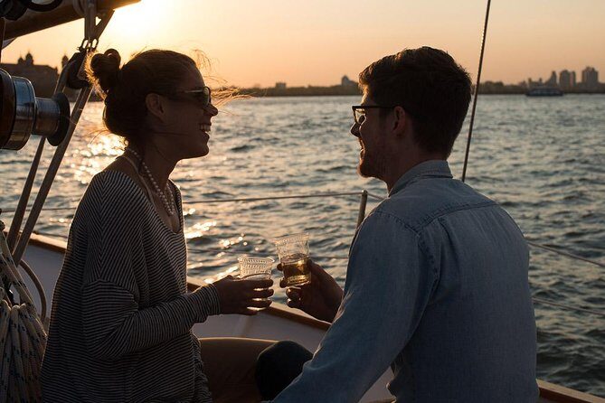Key West Schooner Sunset Sail with Bar & Hors d'oeuvres - Sand Key Lighthouse: Why the “Far” Sights Still Feel Close