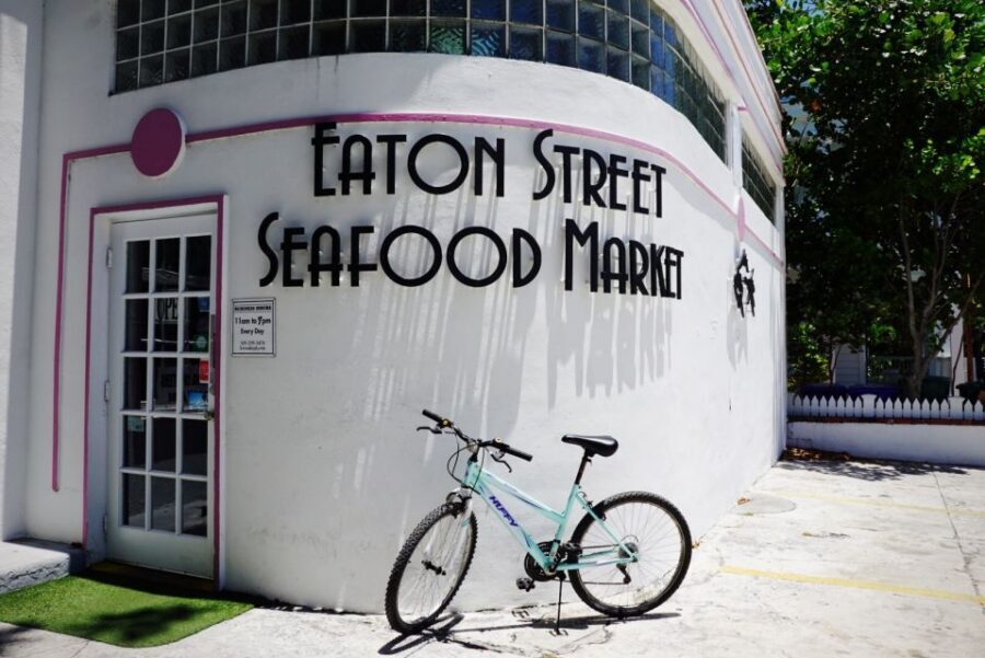 Key West: Seafood and Seaport Walking Tour with 5 Tastings - Should You Book This Key West Seafood and Seaport Tour?