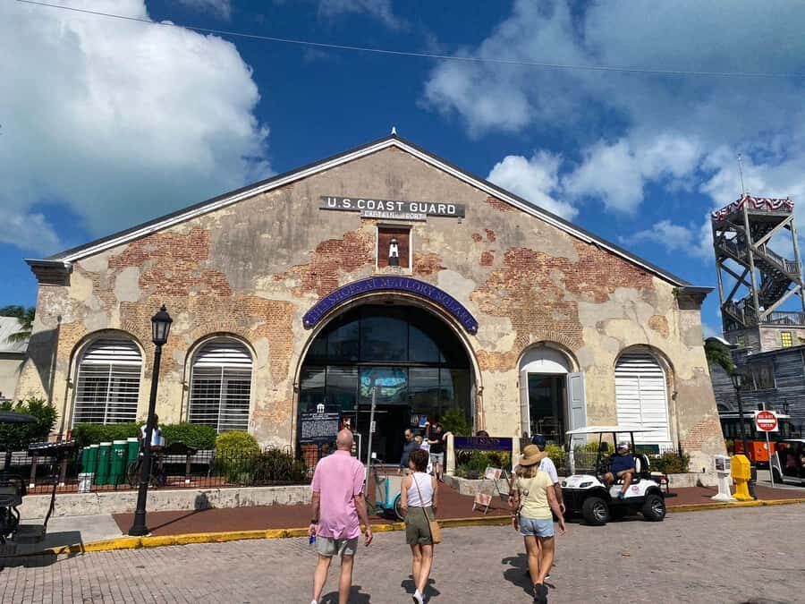 Key West: Secret Walking Food Tour - Rum tasting at one of Key West’s oldest distilleries