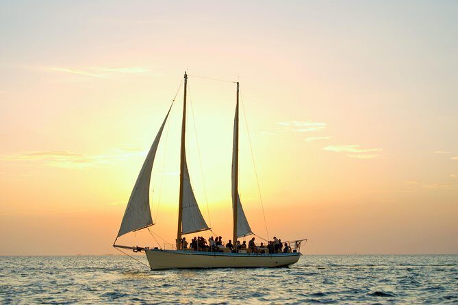 Key West Small-Group Sunset Sail with Wine and Hors d'oeuvres - Key West Sunset Sail Quick Hits