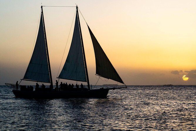 Key West Small-Group Sunset Sail with Wine and Hors d'oeuvres - What You’ll Drink: Up to Eight Wines and Beer Options