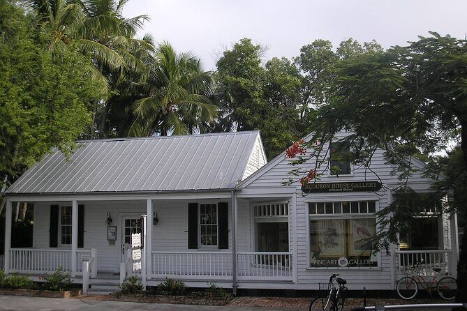 Key West Smartphone guided Ghost Walking Tour App/GPS/EMF Reader - Route and timing: from 428 Greene St to 201 Duval St