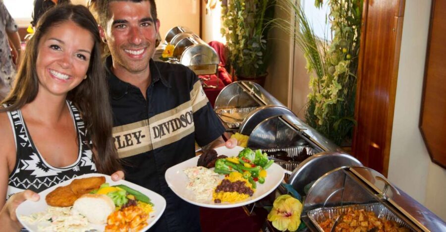 Key West: Sunset Dinner Cruise with Open Bar & Live Music - Open Bar Drinks: What You Can Order and How to Keep It Fun
