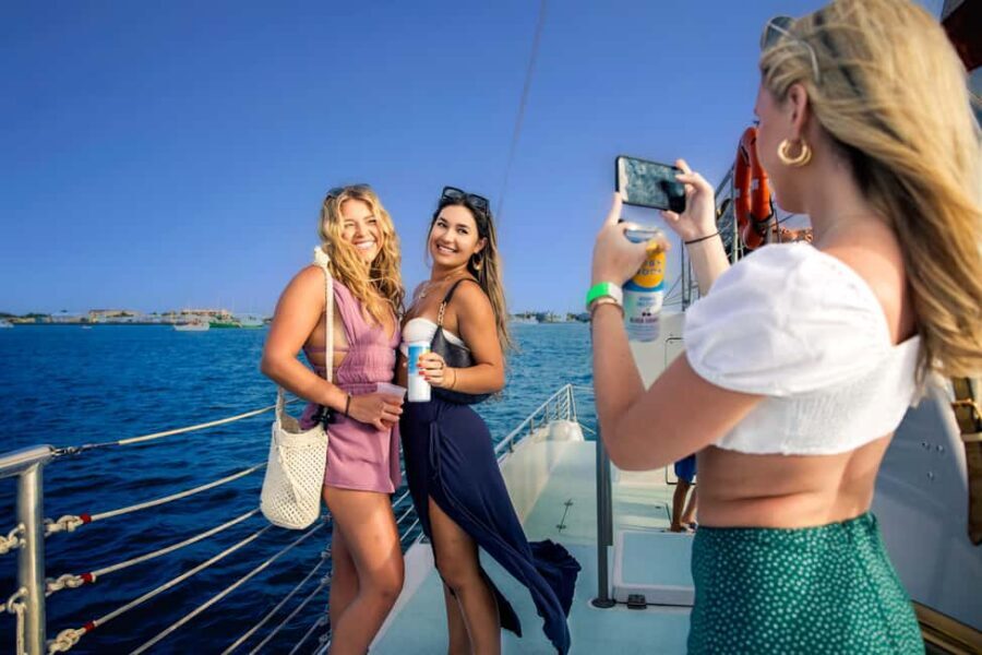 Key West: Sunset Sailing Trip with Open Bar, Food and Music - Why this Key West sunset sail beats watching from shore