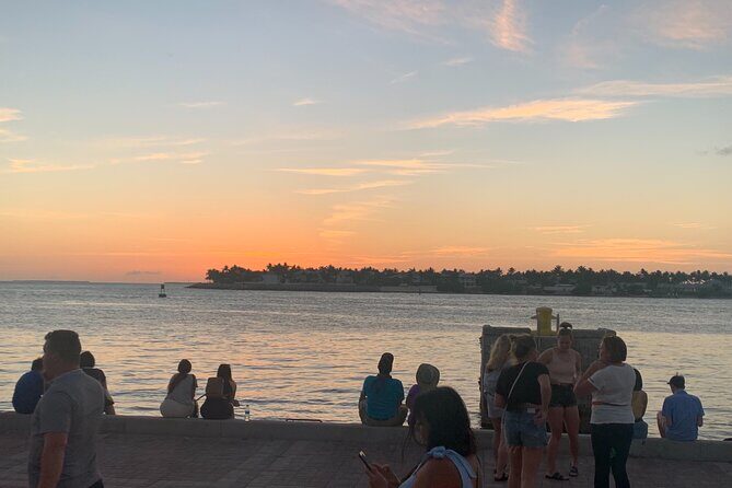 Key West Waterfront Cocktail Walk to Mallory Square’s Sunset Celebration! - Meeting at 201 William St and the small-group pace