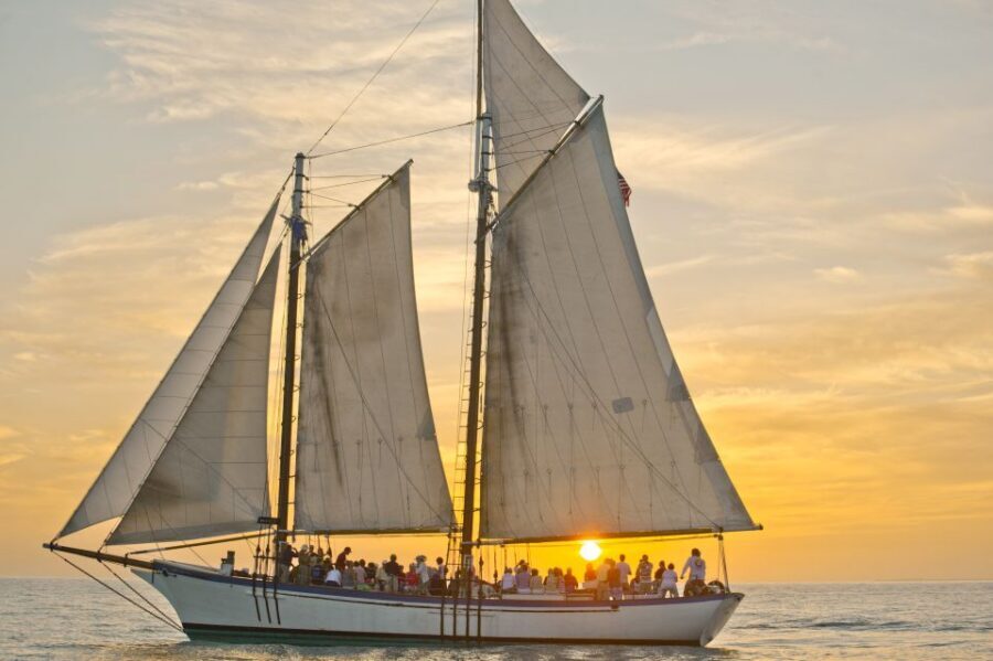 Key West: Windjammer Champagne Sunset Sail - Key Things That Make This Sunset Sail Worth It
