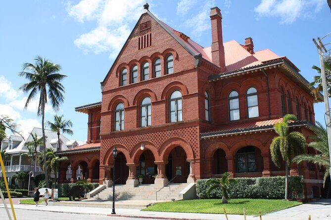 Key West’s Old Town Treasures: A Self-Guided Audio Tour - How this VoiceMap self-guided walk keeps Key West under your control