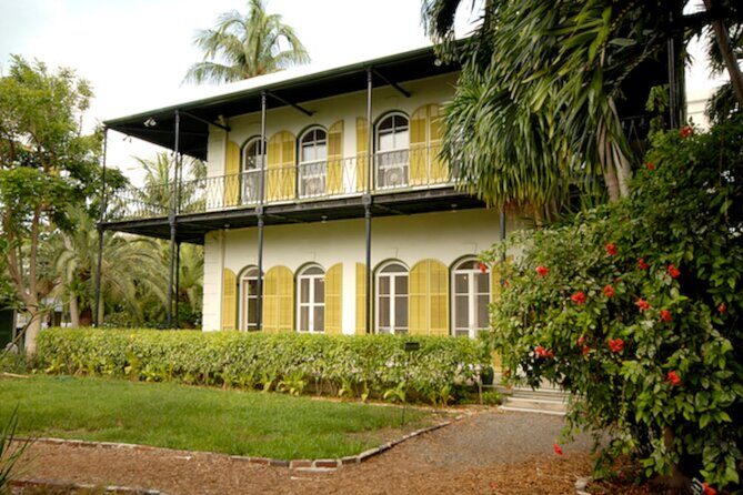 Key West’s Old Town Treasures: A Self-Guided Audio Tour - Start at the Historic Memorial Sculpture Garden, end at Southernmost Point