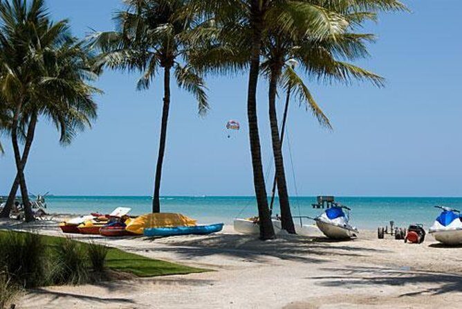 Parasailing in Key West at Smathers Beach - Key Things I’d Tell a Friend Before You Book