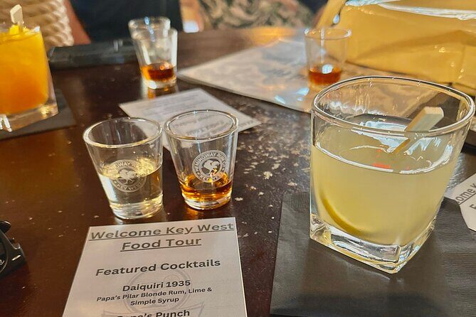The Hemingway Experience in Key West - Rodriguez Cigar Factory: Watching Real Rolling